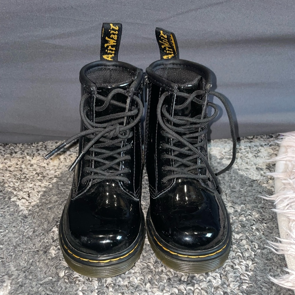 Dr. Martens Kids Black Patent Leather Lace-Up Boots with Yellow Stitching